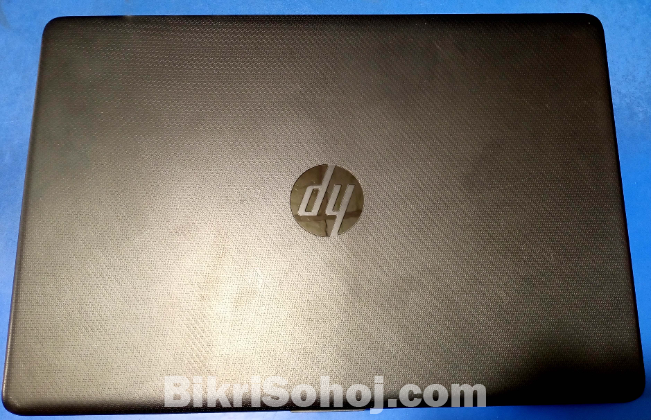 একটি ফ্রেশ কন্ডিশন HP ল্যাপটপ বিক্রি হবে